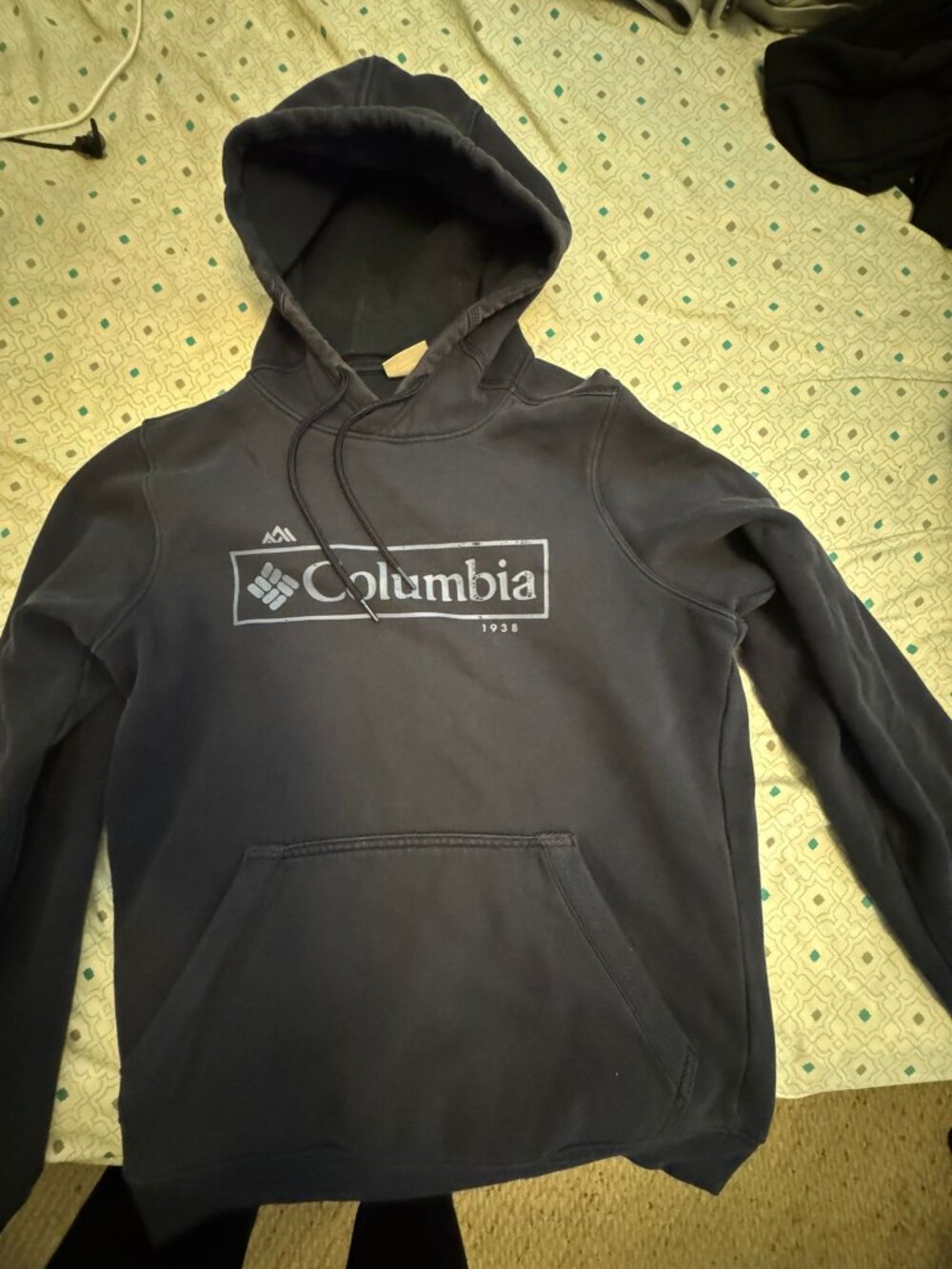 Columbia hoodie